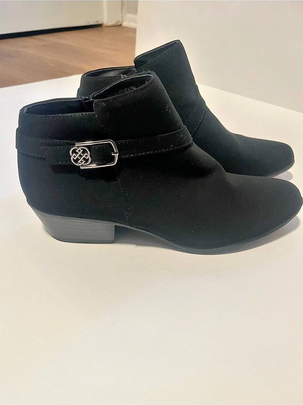 Daisy Fuentes Ankle Boots Black US 8.5